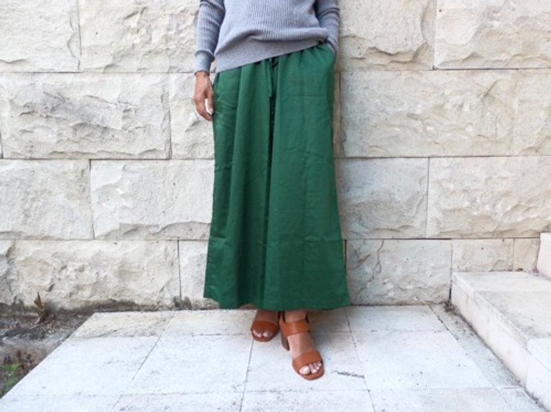 Viridian Green / Wide pants that can be adjusted by squeezing with a string - 女装长裤 - 棉 绿色