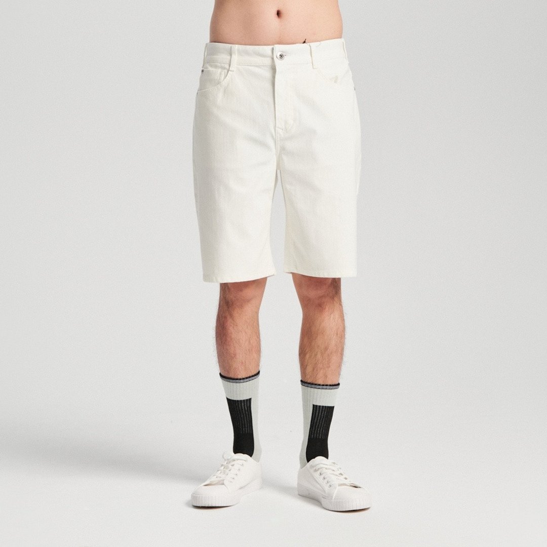 EDWIN 男装 冰河玉斜纹 迦绩 JERSEYS 宽丹宁短裤 (白色) #裤子 - 男士短裤 - 棉．麻 白色