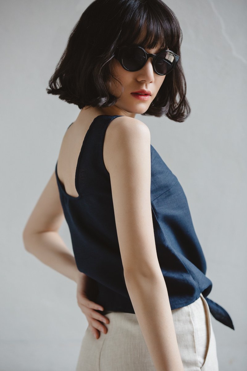 系带绑带收腰无袖衬衫-海军色 - 女装背心 - 棉．麻 蓝色