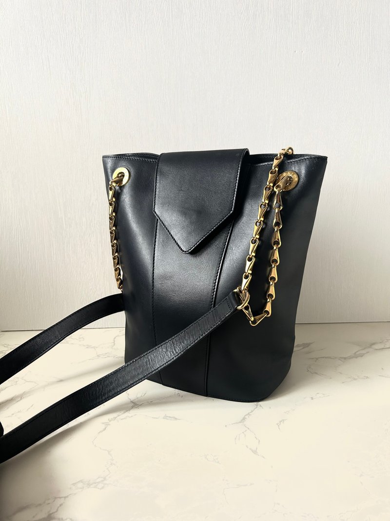 【特选货品】-中古CELINE黑色金水滴链子皮革单肩水桶小包侧背斜 - 侧背包/斜挎包 - 真皮 黑色