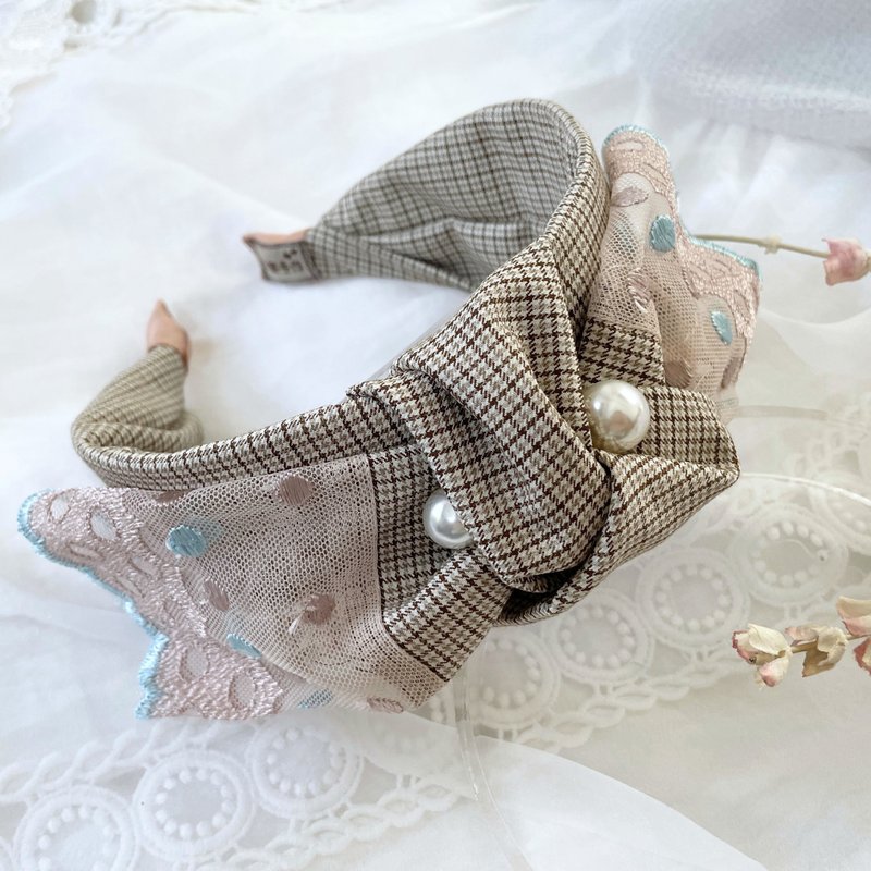 经典格纹/ OL圆点蕾丝拼接珍珠蝴蝶结发箍 头箍 发带式发窟 发哭 - 发饰 - 其他材质 咖啡色