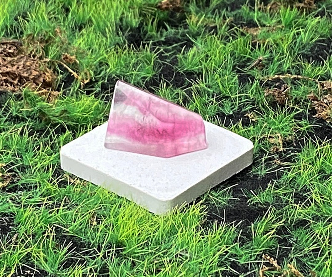能量水晶-天然能量梦幻渐层萤石 增智慧 屏除杂乱思绪 入厝礼物 - 摆饰 - 水晶 多色