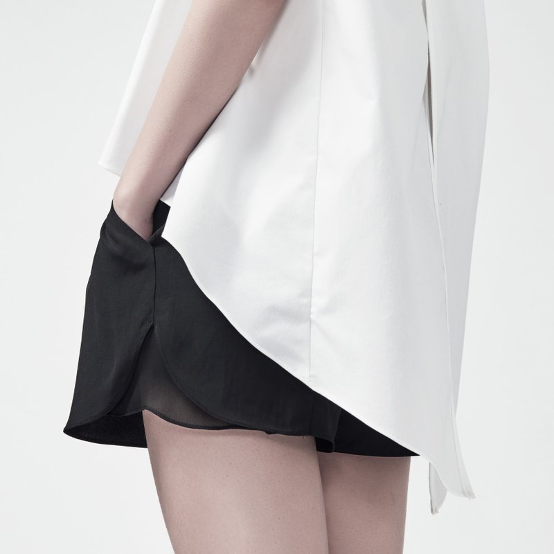 TRAN - 侧裸运动小短裤 - 女装长裤 - 聚酯纤维 黑色