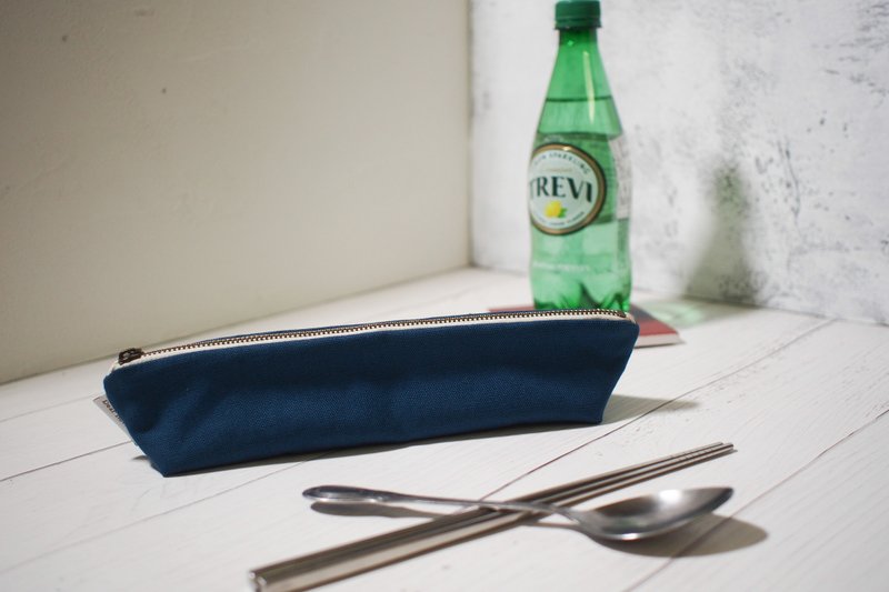 日常系列餐具袋/筷套/限量手工包/小船长/现货供应中 - 筷子/筷架 - 棉．麻 蓝色