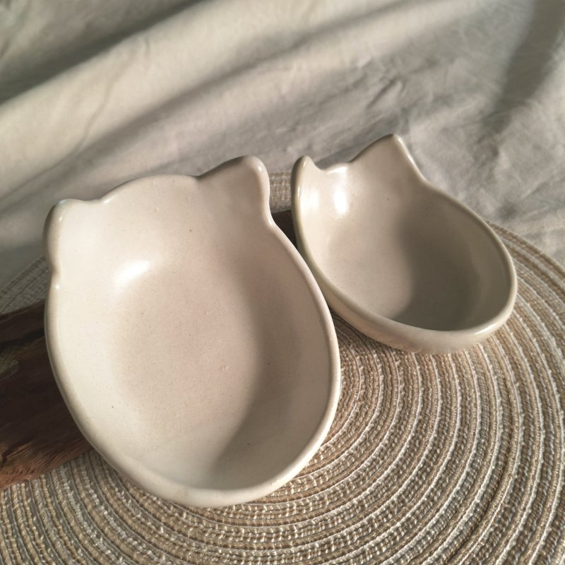 猫咪造型酱料碟 / 小菜盘 - 浅碟/小碟子 - 陶 