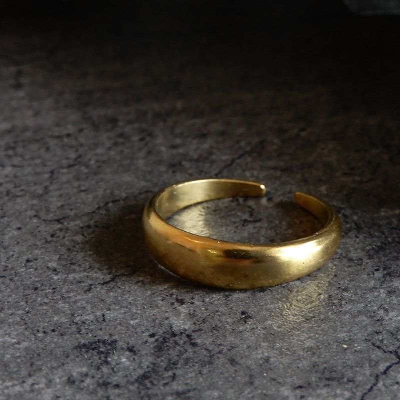 Swag Ear Cuff 新月 / brass C074 - 耳环/耳夹 - 铜/黄铜 金色