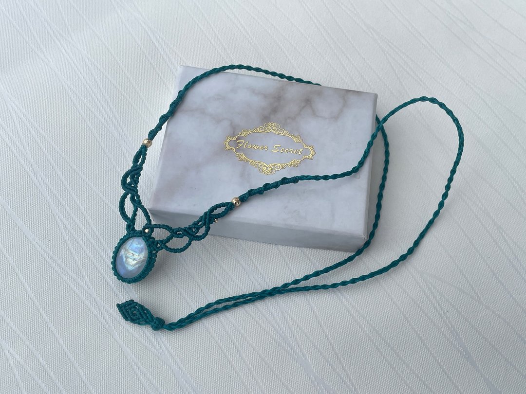 #221140 Macrame 月亮石 编织 颈链 - 项链 - 半宝石 蓝色