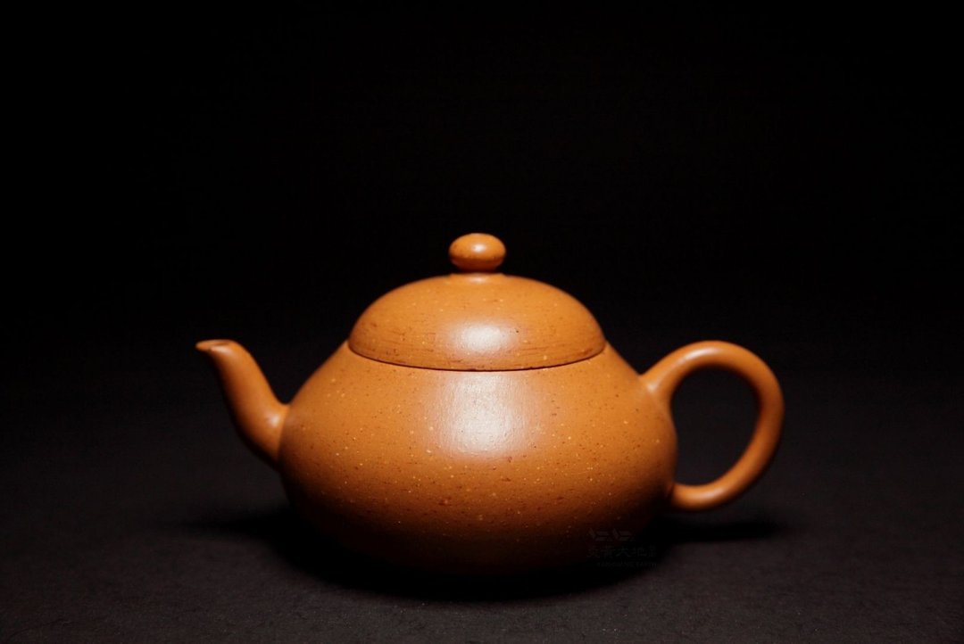 【梨形】炎黄大地艺术 胖老板 龙山堂 葵黄朱泥 120cc - 茶具/茶杯 - 陶 橘色