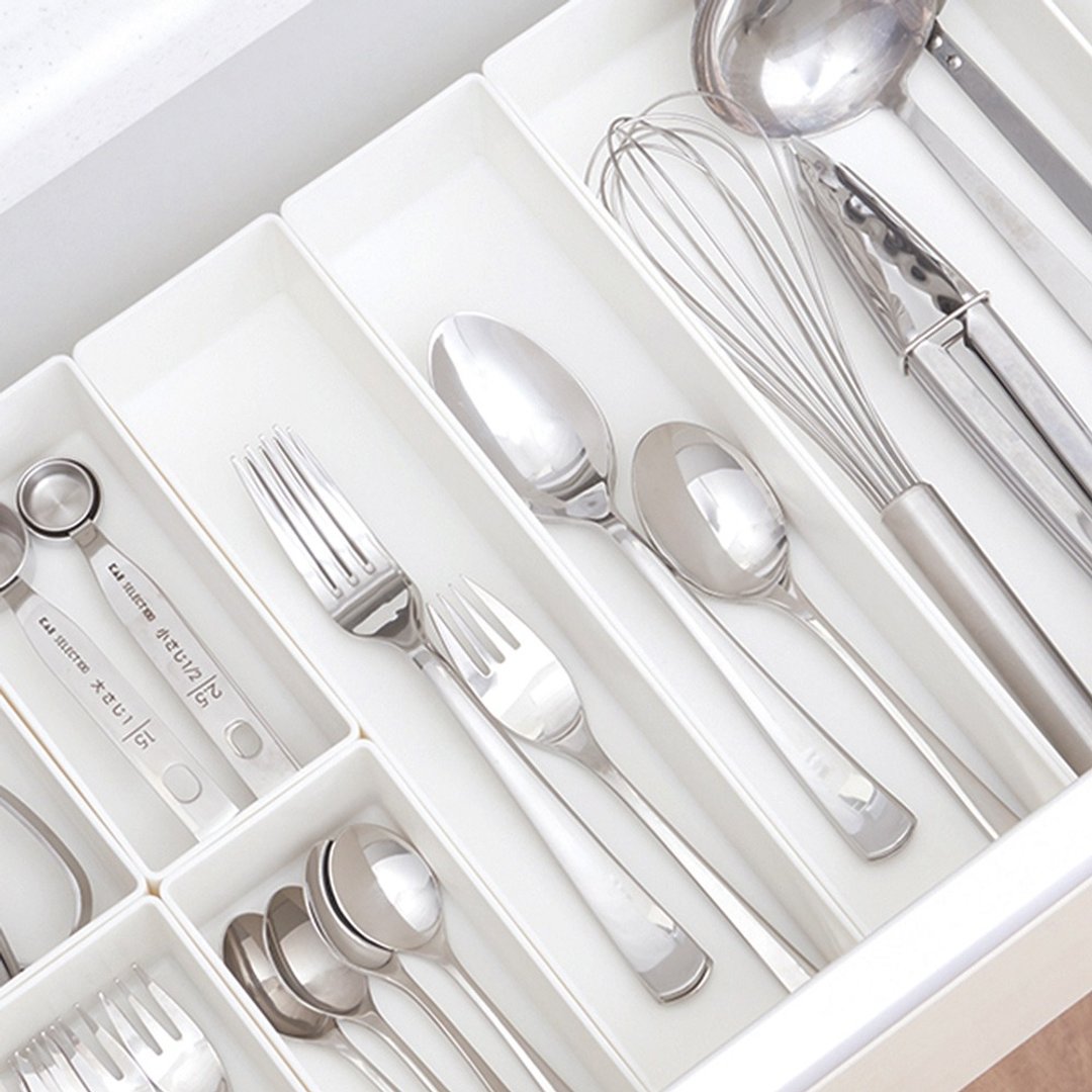 日本天马 抽屉分隔/镜柜用ABS化妆品餐具收纳篮-M-3入 - 收纳用品 - 塑料 白色