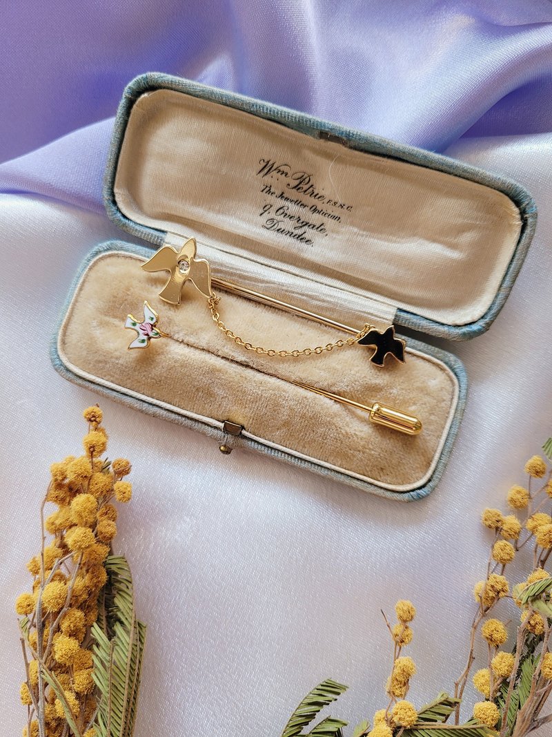 美国西洋古董饰品 /珐琅燕子金链帽针/一字针hatpin复古珠宝首饰 - 胸针 - 其他金属 