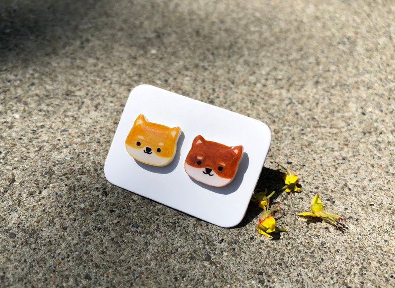 柴犬.2色可选/一只.手绘迷你徽章.别针.日本树脂. - 徽章/别针 - 树脂 咖啡色