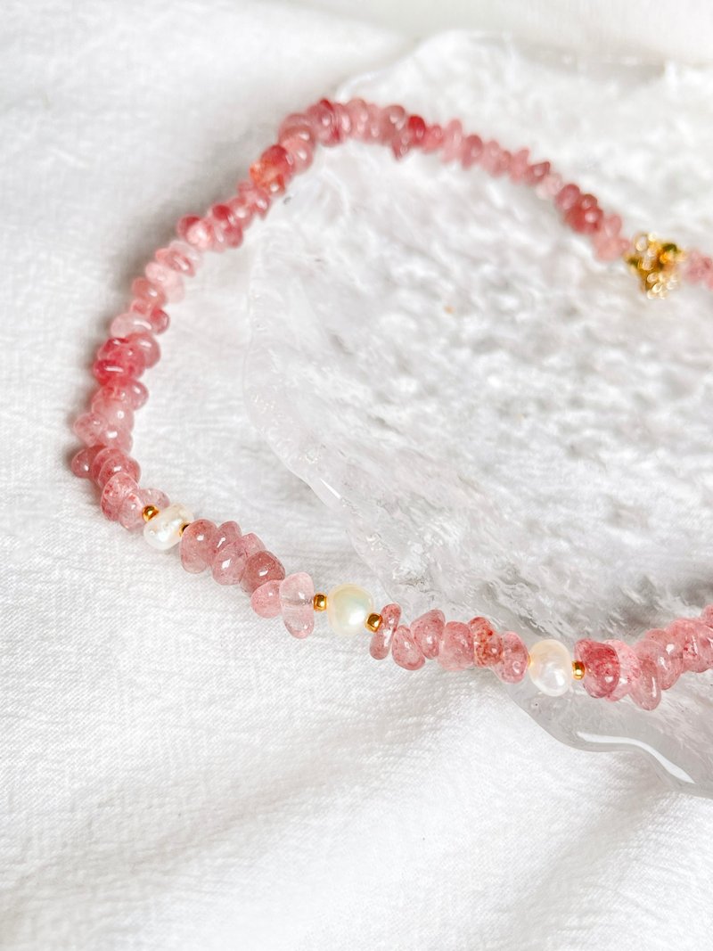 随形草莓晶 淡水珍珠 颈链 - 项链 - 水晶 