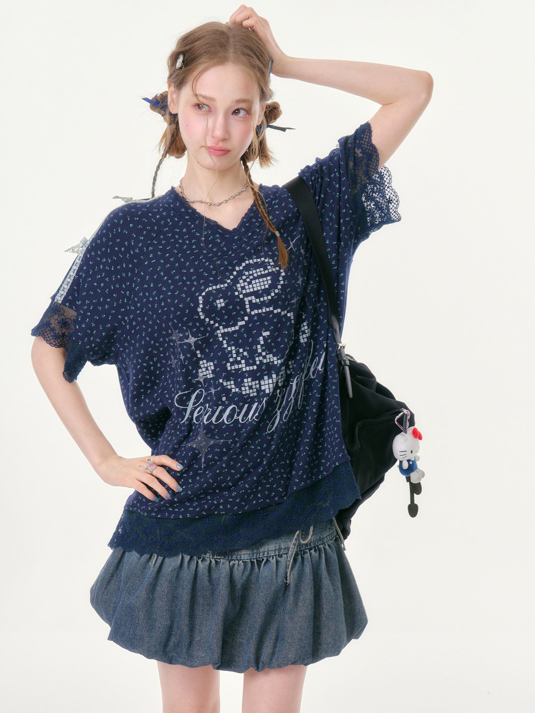 ziziFei''星兔碎梦''夏深蓝色设计感兔子碎花蕾丝边v领短袖t恤女 - 女装 T 恤 - 其他材质 蓝色