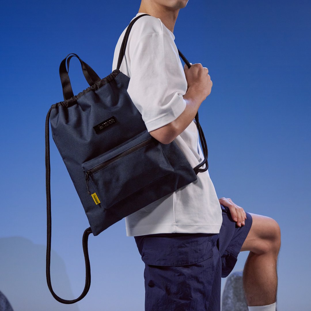 【型动探索】02-DRAWSTRING BAG 索绳包 炭蓝色 - 束口袋双肩包 - 聚酯纤维 蓝色