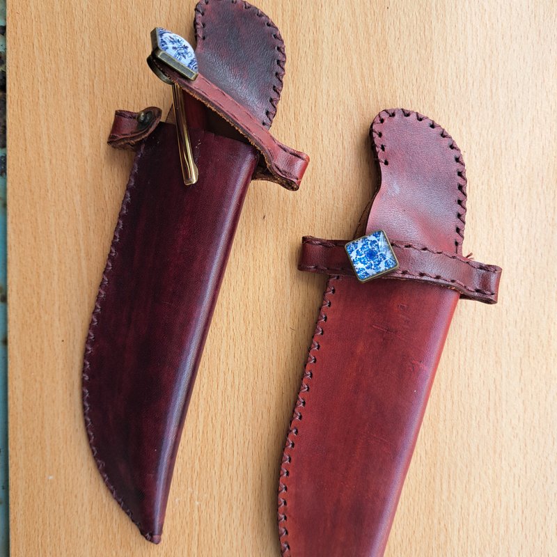 植鞣革笔袋-笔刀造型 - 铅笔盒/笔袋 - 真皮 红色