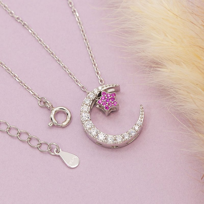Devalier Birthstone Necklace Women's Accessories Gold Silver 925 Crystal Moon Star Wrapping July Birthday Gift Ruby Color - 项链 - 其他金属 银色