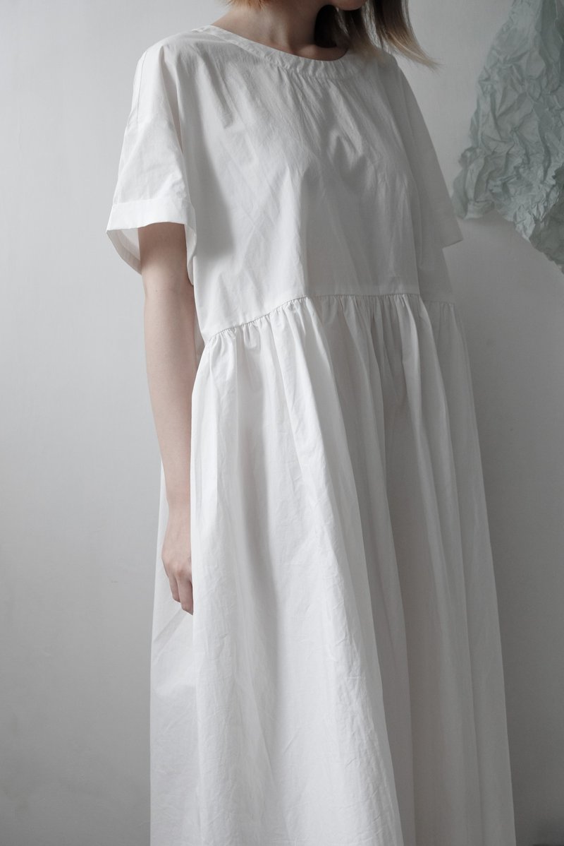 pleated cotton dress ivory white 细褶短袖连衣裙-象牙白 - 洋装/连衣裙 - 棉．麻 白色