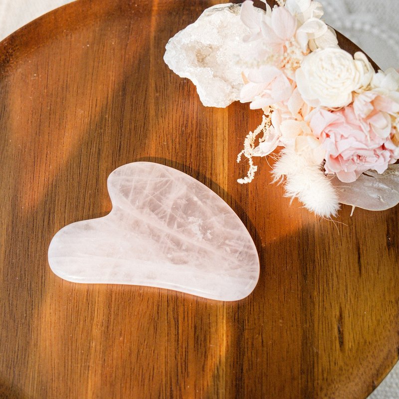 天然粉晶刮痧板。脸部提拉・身体纾压・加厚版温润手感 - 脸部按摩/清洁工具 - 水晶 粉红色