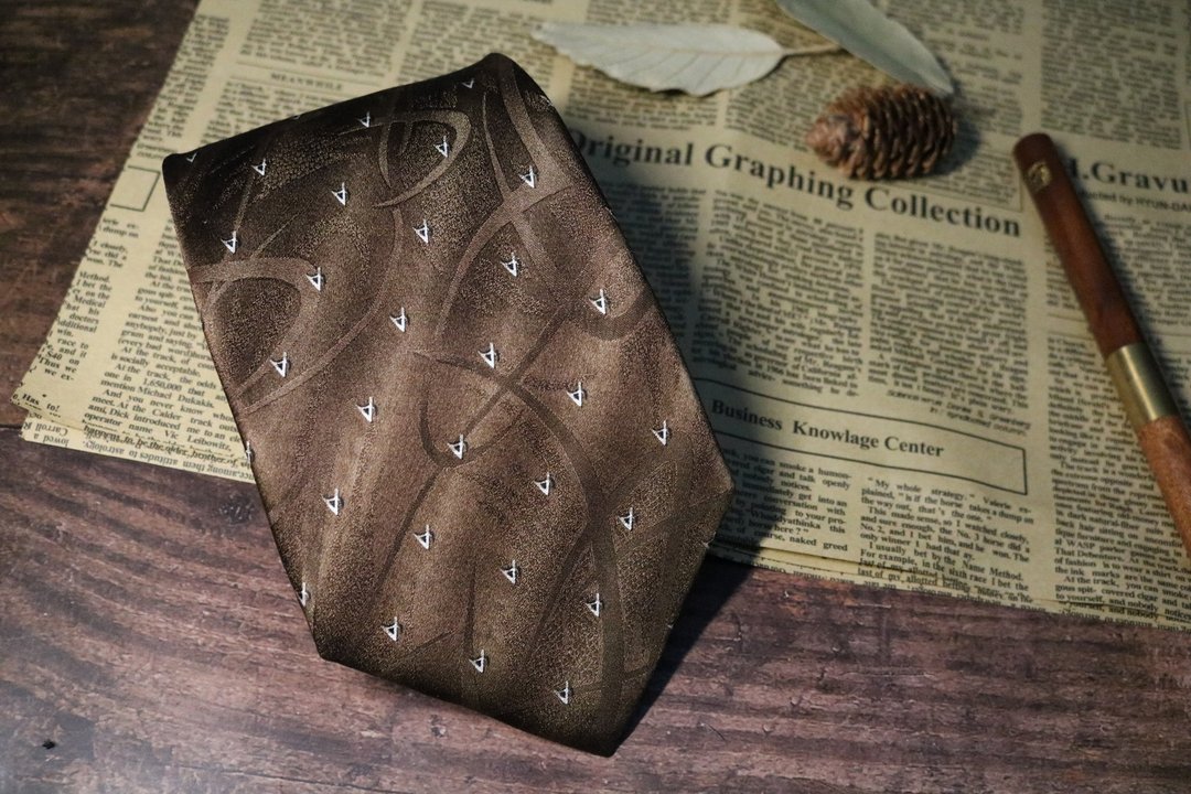 深褐色倒A重磅真丝领带绅士风成熟魅力商务男necktie - 领带/领带夹 - 丝．绢 咖啡色