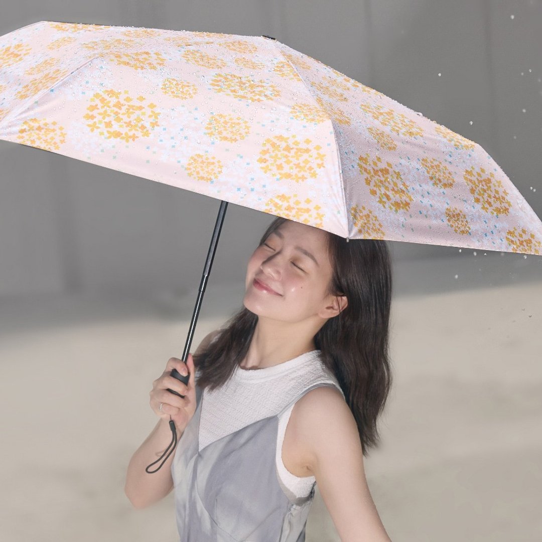 【rento】防晒黑胶安全自动伞-绣球花(橘) - 雨伞/雨衣 - 防水材质 橘色