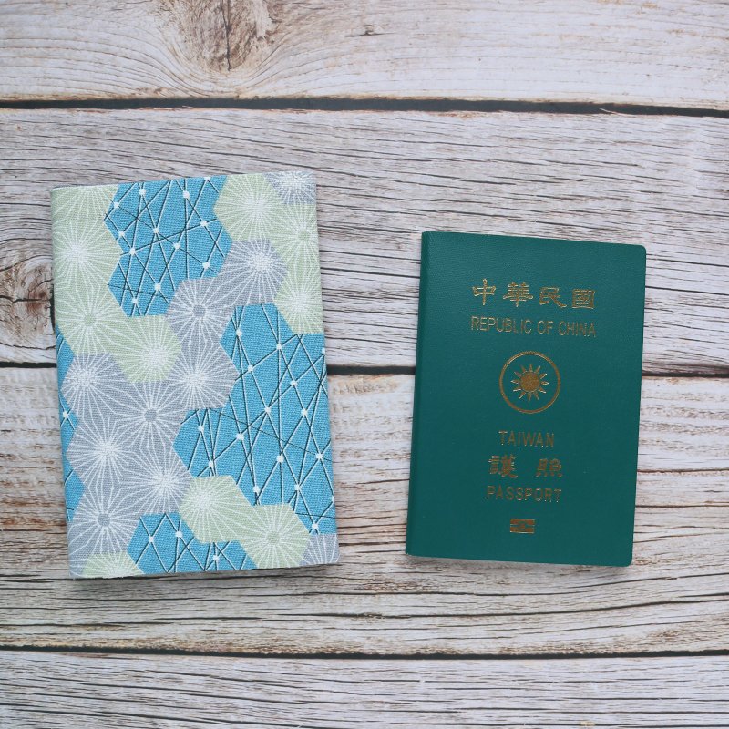 【夏雪】护照套 护照夹 护照包 - 护照夹/护照套 - 棉．麻 蓝色
