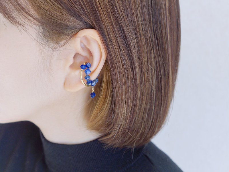 Ear cuff Natural stone lapis lazuli - 耳环/耳夹 - 半宝石 蓝色