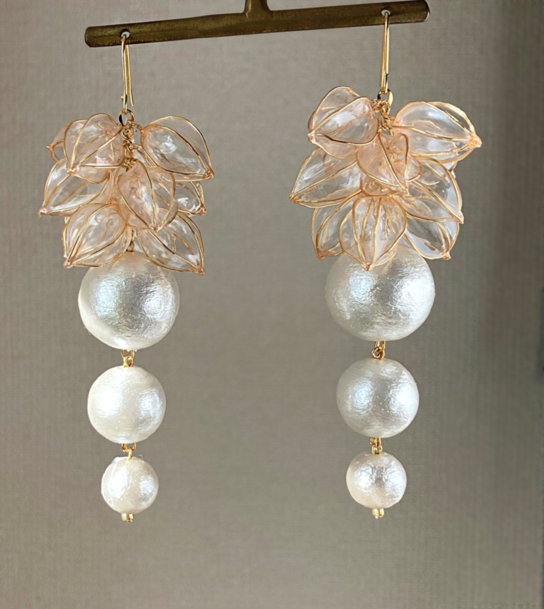 Wheat design wedding earrings - 耳环/耳夹 - 棉．麻 白色