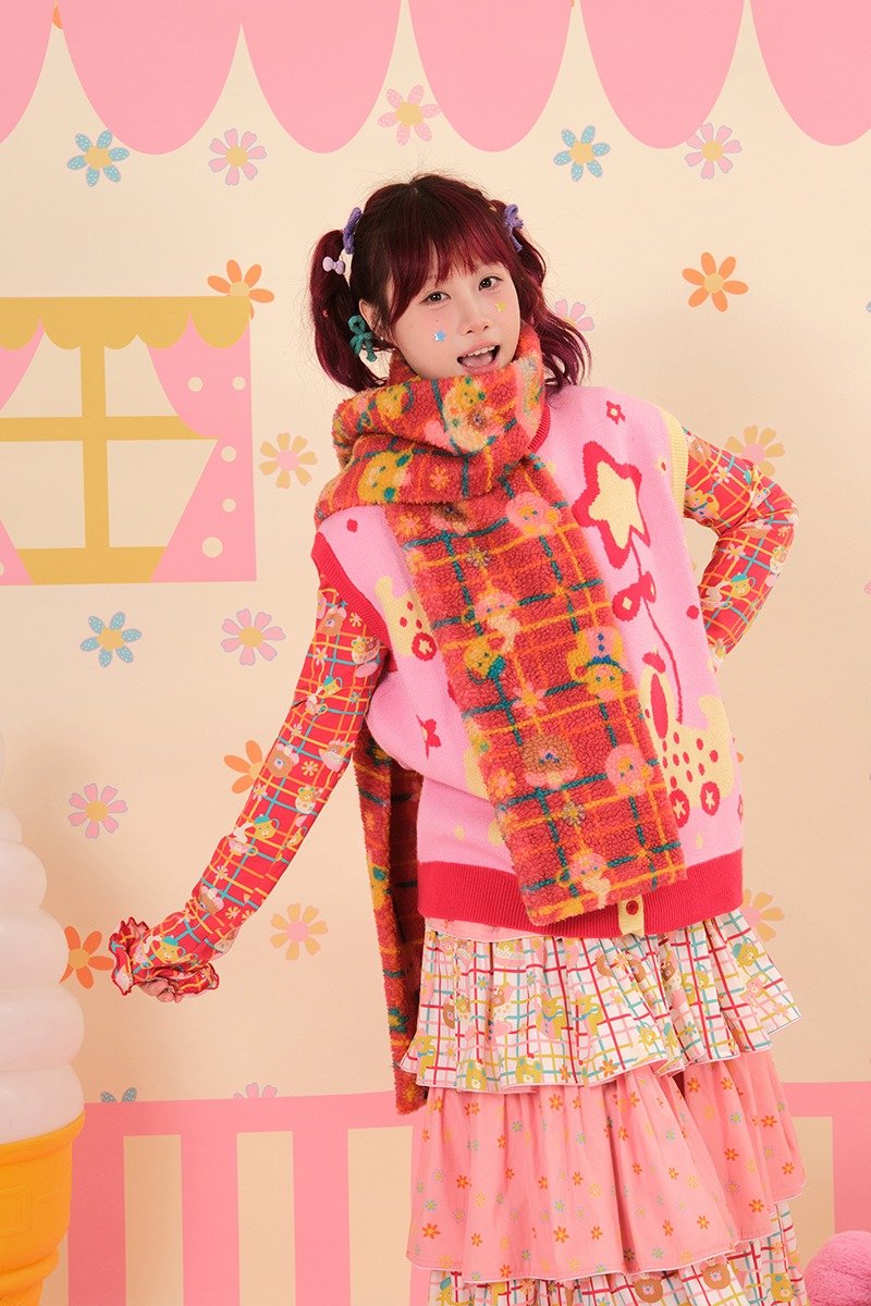 昭和甜品屋羊羔绒围巾 可爱日系保暖配饰 - 围巾/披肩 - 其他材质 多色