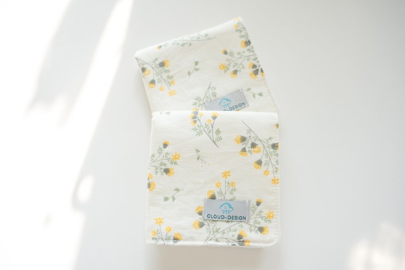 夏日甘菊 手帕方巾 - 围嘴/口水巾 - 棉．麻 黄色