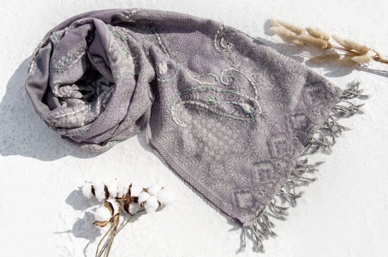 保暖毛毯 刺绣羊毛披肩/针织围巾/刺绣围巾/羊绒披巾/喀什米尔Cashmere 圣诞节礼物 交换礼物 母亲节 父亲节-花 - 围巾/披肩 - 羊毛 多色