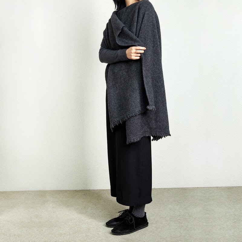 新款多功能批穿围裹灰色牦牛绒羊毛流苏披肩围巾 杲果GAOGUO - 围巾/披肩 - 羊毛 灰色