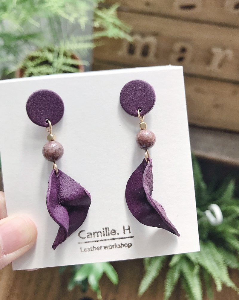 紫苏叶子垂坠皮革耳环 l 医疗钢耳针 l 蔷薇辉石 l 手工裁切塑形 - 耳环/耳夹 - 真皮 紫色