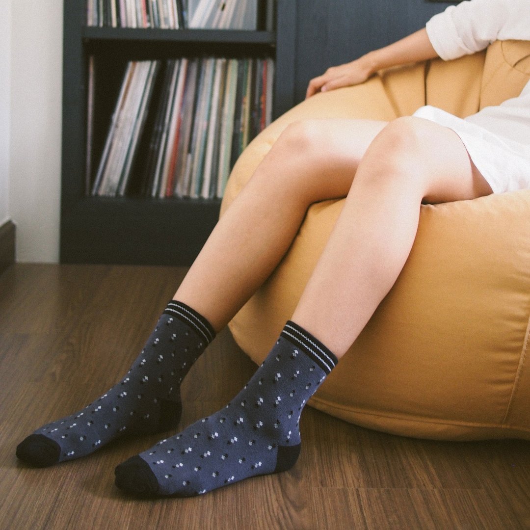 Bobbi in grey - Crew Socks - 袜子 - 棉 灰色