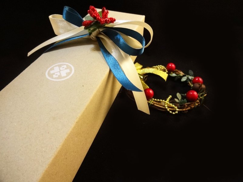 XOXO 圣诞双色礼盒。口味任选二种玛噜。 ‘售完’ - 咸派/甜派 - 新鲜食材 