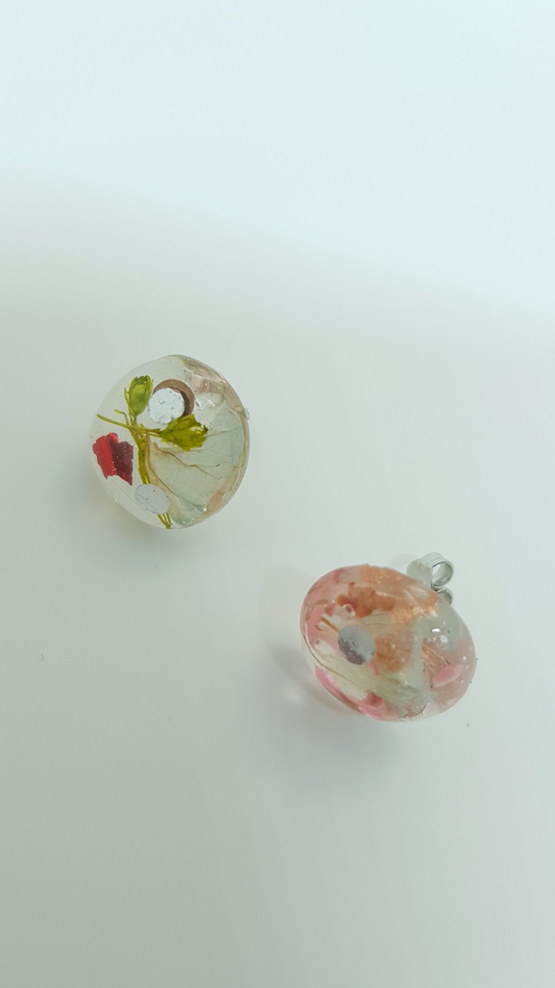 礼物礼盒包装-手工制耳针小耳环\自然风花草系圆珠耳环 - 耳环/耳夹 - 树脂 红色