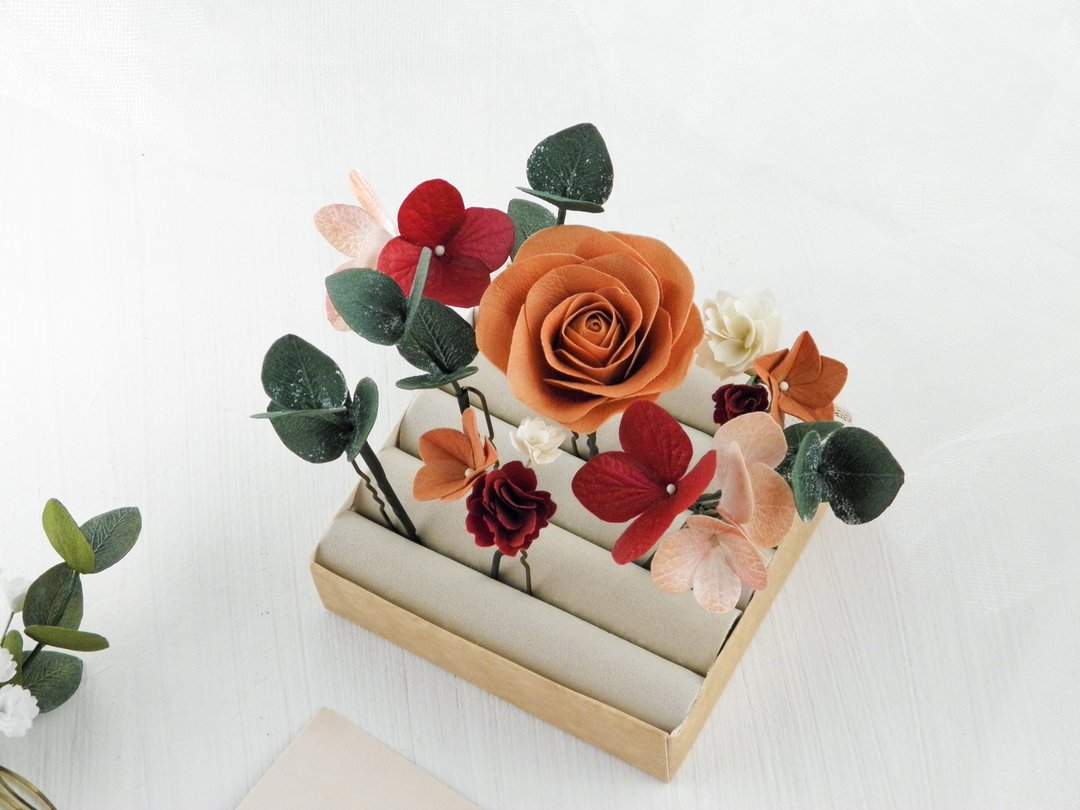 Terracotta burgundy wedding hair pins Flowers bridal hair piece - 发饰 - 植物．花 橘色
