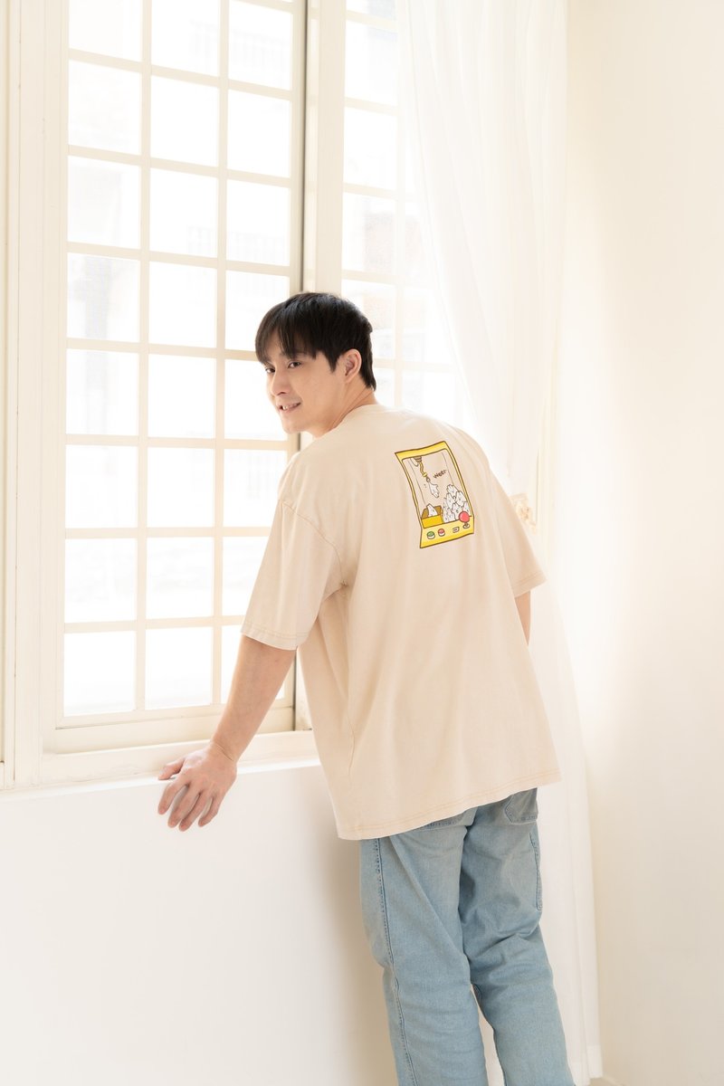麻糬兔娃娃机-中性水洗oversize T-shirt(米杏) - 男装上衣/T 恤 - 棉 卡其色