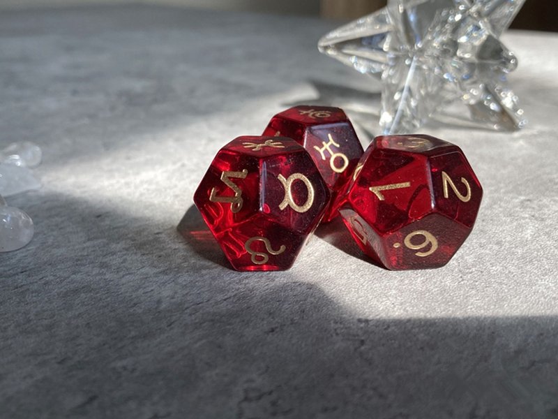 【安德鲁。光工水晶占星骰子】 Andara Crystal、光能玻璃骰 - 其他 - 其他材质 红色