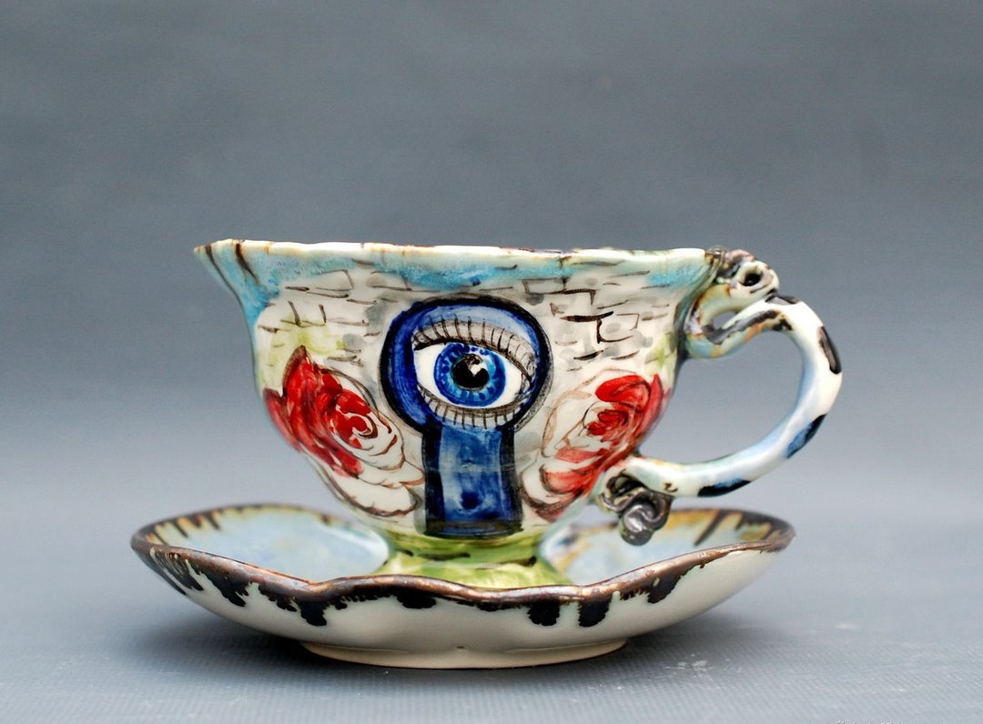 Porcelain tea set Tea time Cup and saucer set Alice in Wonderland Keyhole - 茶具/茶杯 - 瓷 多色