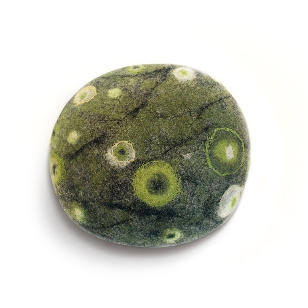 Wool stone pouf ottoman, floor cushion – Moss Model - 枕头/抱枕 - 羊毛 绿色