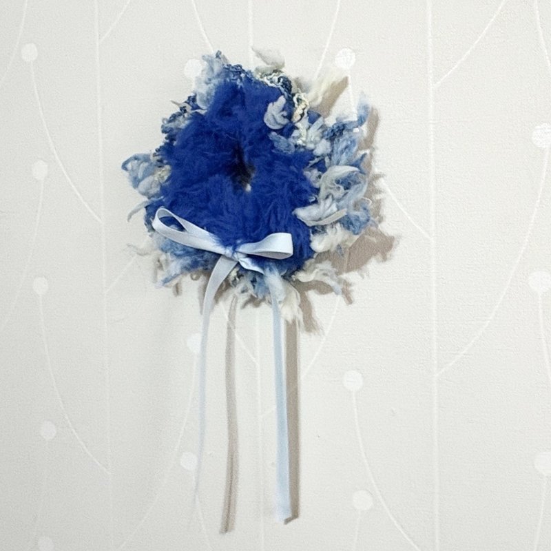 手工编织大肠圈/蝴蝶结大肠发圈毛线发圈 发束 发饰 头饰猪肠圈 - 发饰 - 其他材质 蓝色
