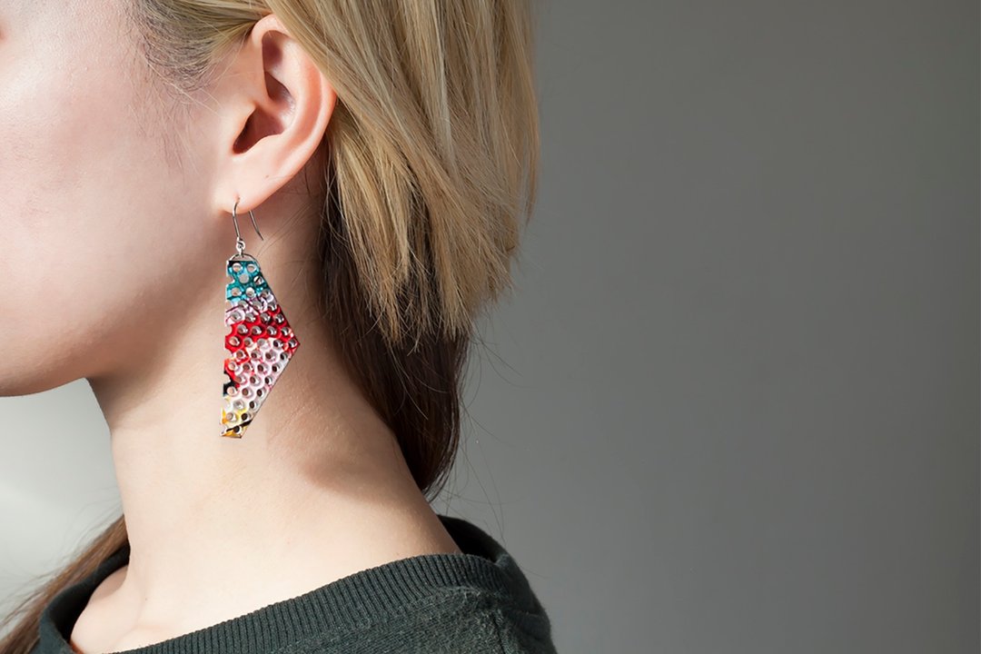 pentagon wafers earring(B.R.Y) - 耳环/耳夹 - 铝合金 多色