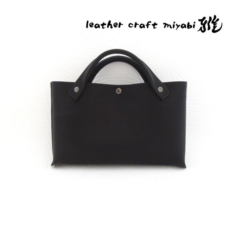 手缝．单独携带也吸睛．牛皮．包中包．手工缝制．黑色．089 - 手提包/手提袋 - 真皮 黑色