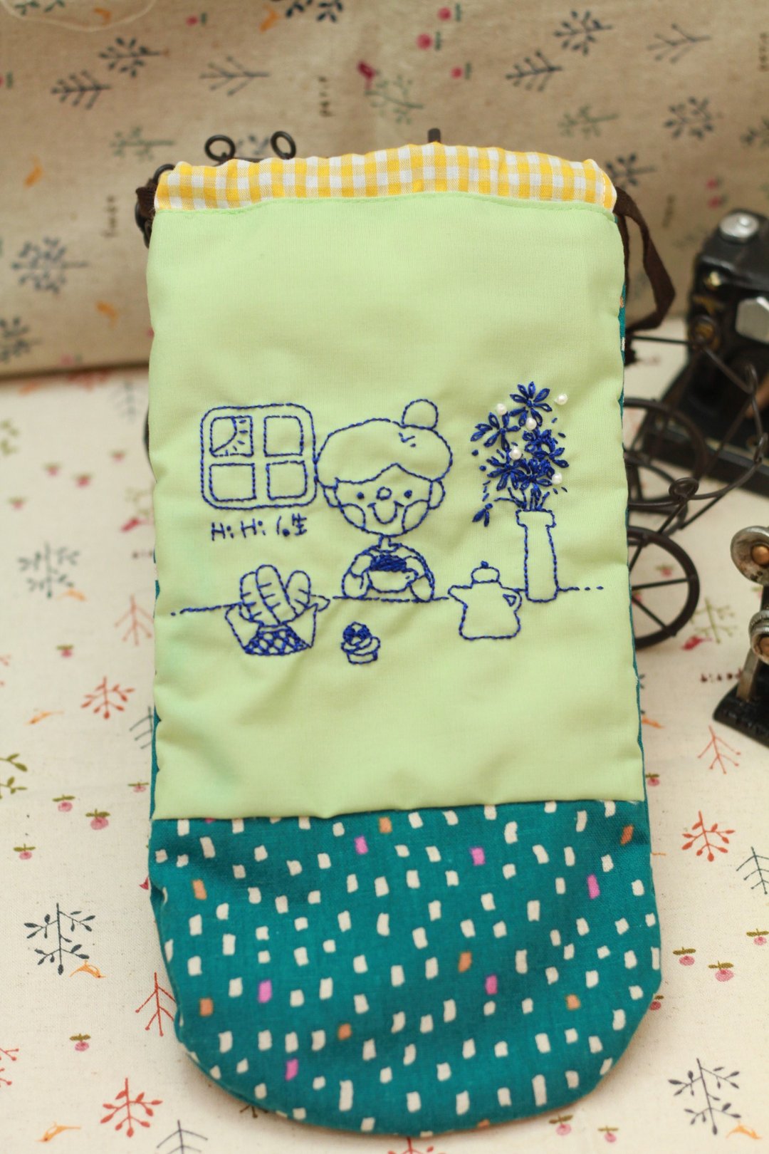 刺绣 ♥Hi Hi 人生 ♥ 束口袋 餐具袋 水瓶袋(Size:M)-下午茶款 - 化妆包/杂物包 - 棉．麻 绿色
