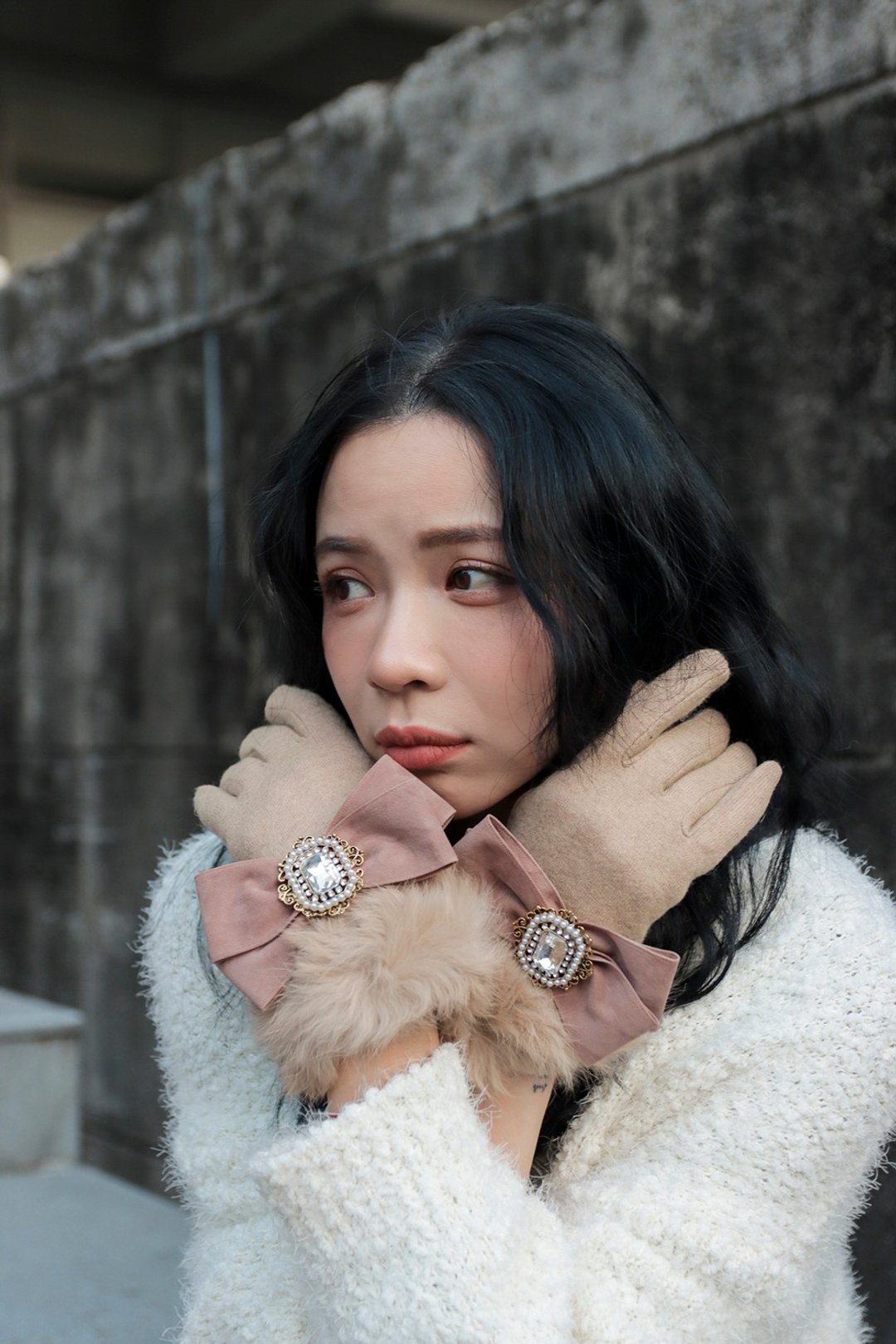 unni翩翩起舞羊毛手套 御寒.保暖.-保暖 御寒 绒毛 挡风 gloves - 手套 - 羊毛 粉红色