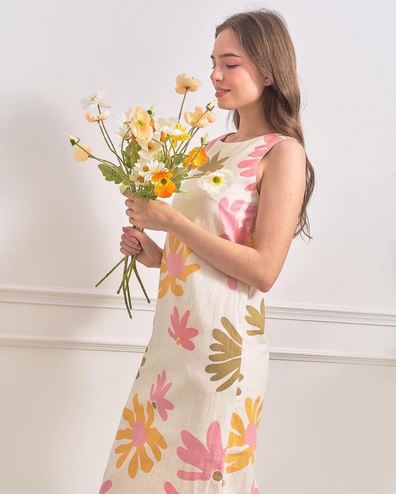 (瑕疵品特卖) BIRUCHU CORAL DRESS - 无袖洋装，亚麻材质，内衬。 - 洋装/连衣裙 - 棉 多色