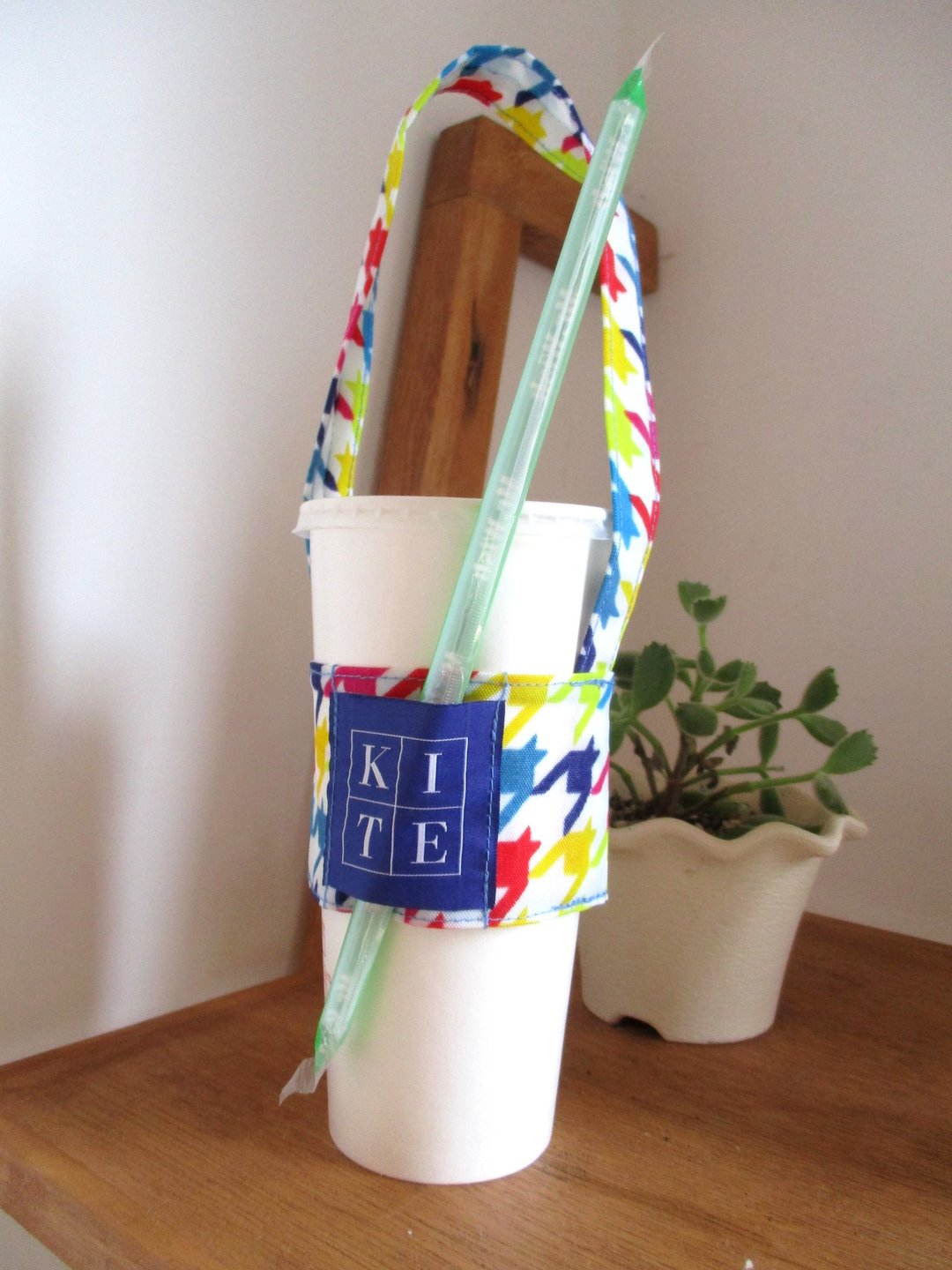 小风筝 - 环保杯套 - 彩色千鸟纹 - 随行杯提袋/水壶袋 - 其他材质 多色