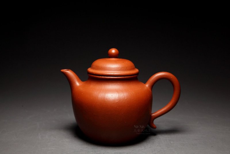 【秋水20】龙山堂 古法纯手工 摹古系列 小煤窑老朱泥155cc - 茶具/茶杯 - 陶 红色