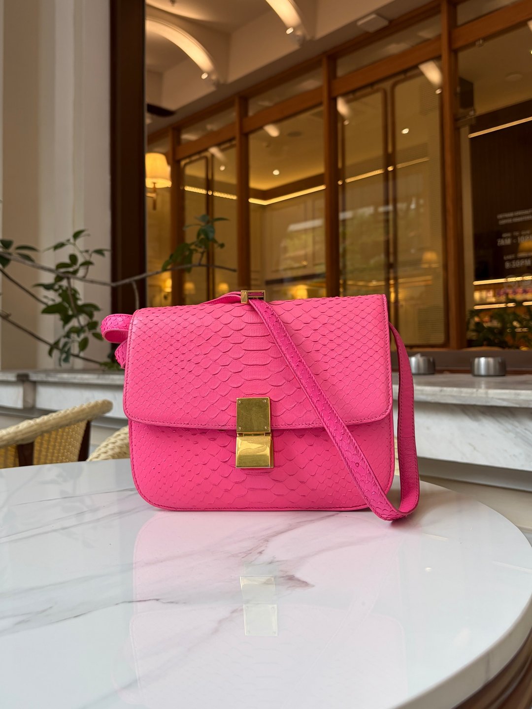 OLD CELINE Phoebe Philo 时期 蟒蛇皮 经典 Box 包 中号 萤光粉红 - 侧背包/斜挎包 - 真皮 粉红色