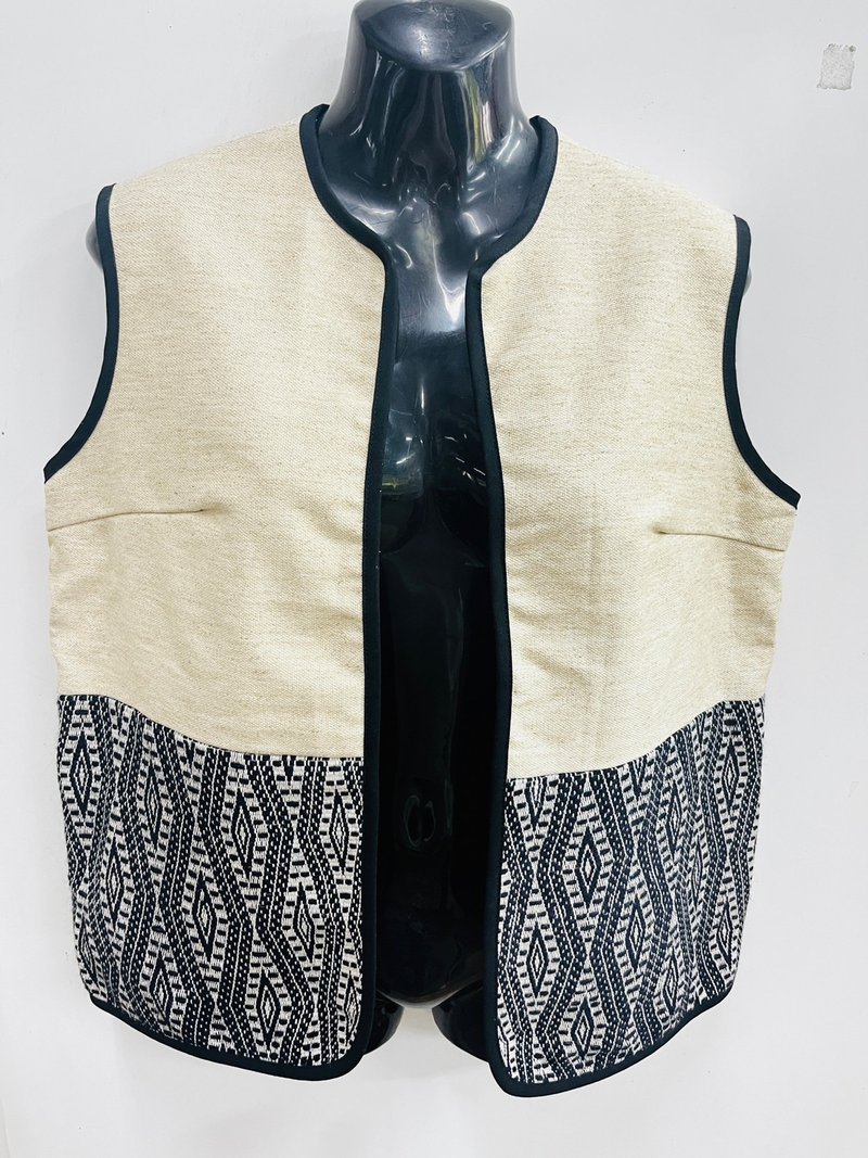 原住民/赛德克族/织布/定制化背心 - 女装背心 - 棉．麻 